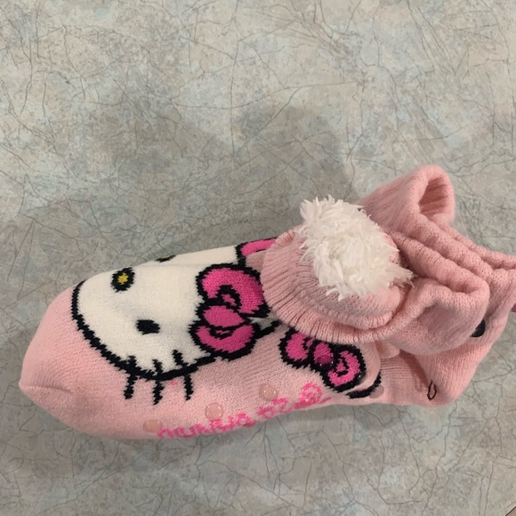 Hello Kitty cozy socks - Picture 3 of 3